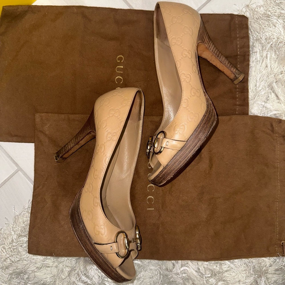 GUCCI Guccissima Horse-bit Leather Peep Toe Pump - Picture 7 of 15